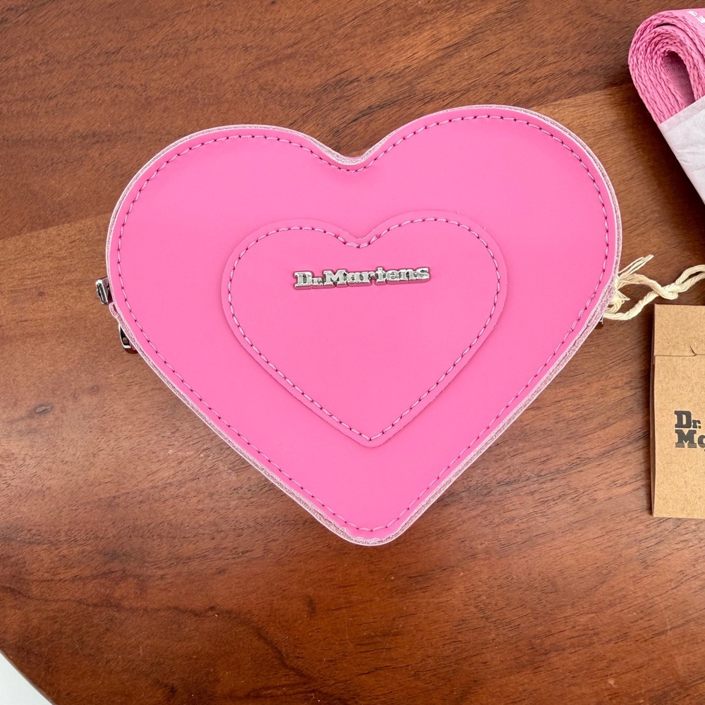Dr. Martens Mini Heart Shaped Pink Kiev Leather Crossbody Shoulder Bag AD092650